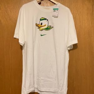 University of Oregon Ducks Nike shirt